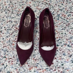 Ted Baker London Purple Pumps